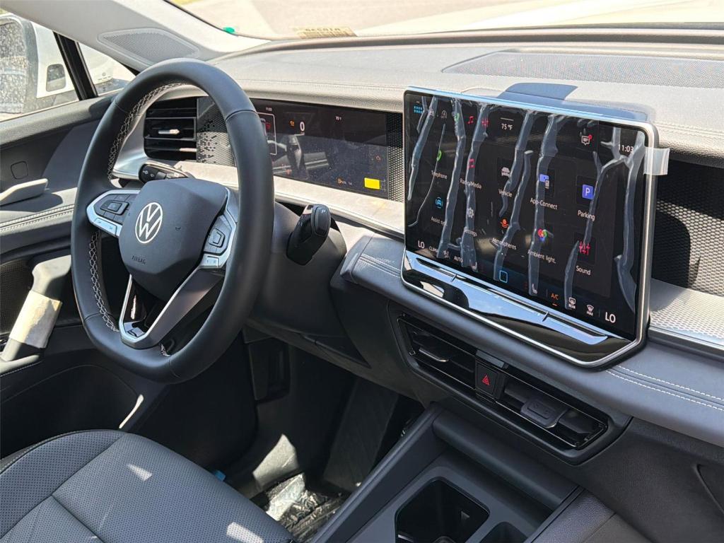 new 2026 Volkswagen Tiguan car, priced at $32,957