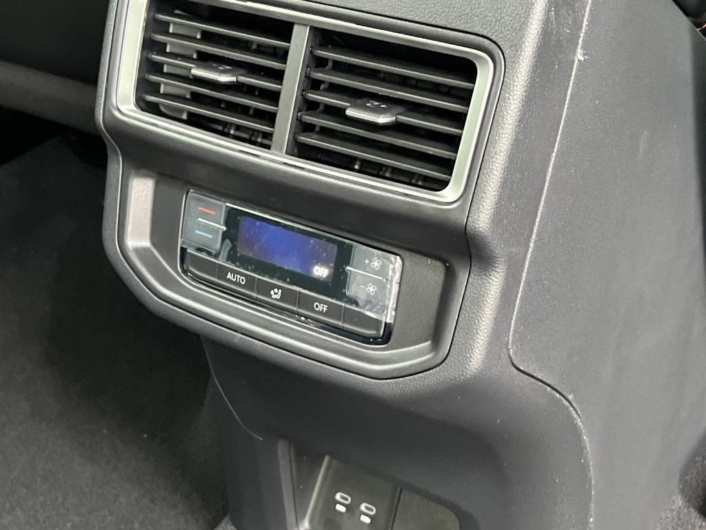 new 2026 Volkswagen Atlas car, priced at $46,240