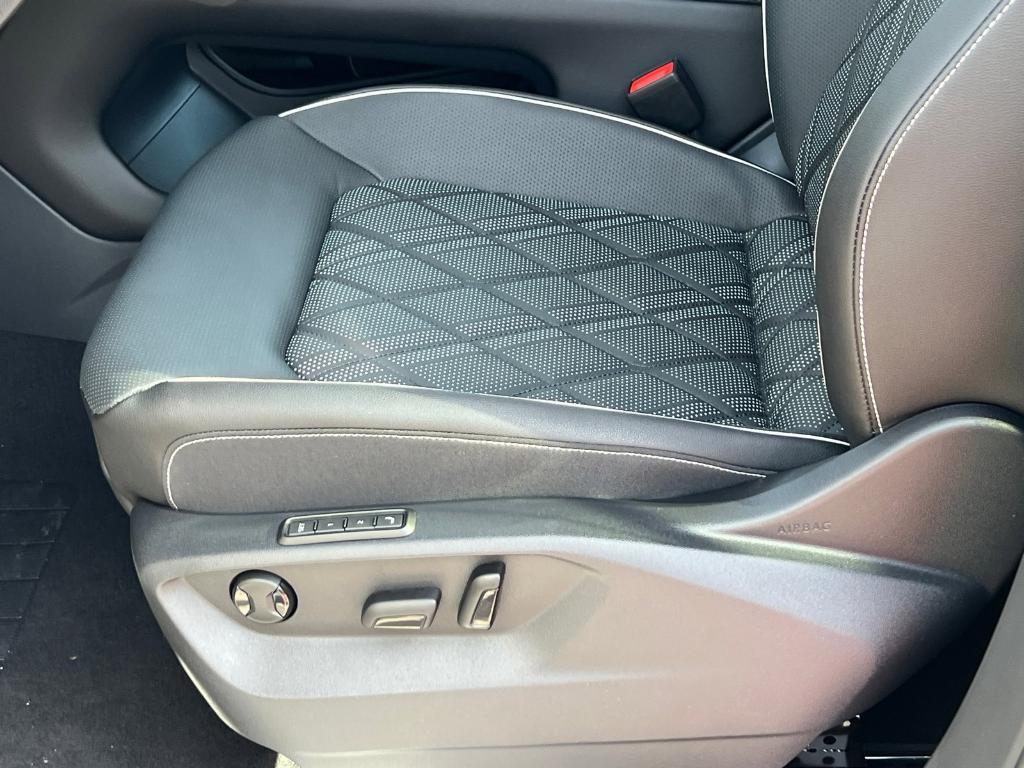 new 2026 Volkswagen Atlas car, priced at $52,526