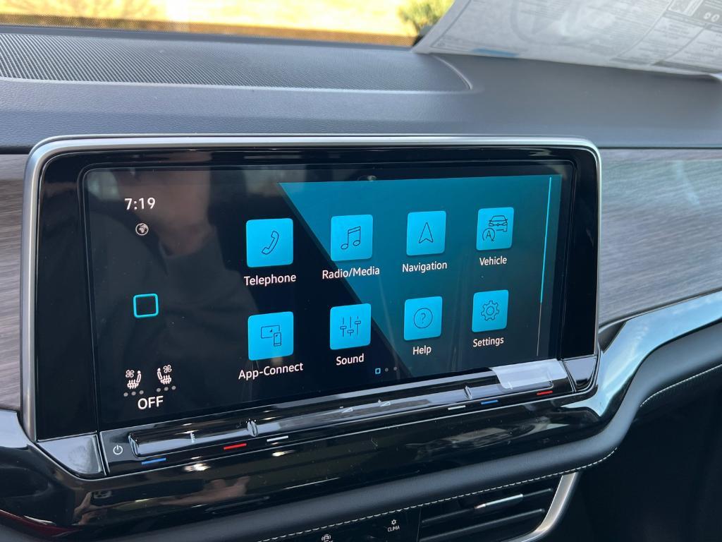 new 2026 Volkswagen Atlas car, priced at $52,526