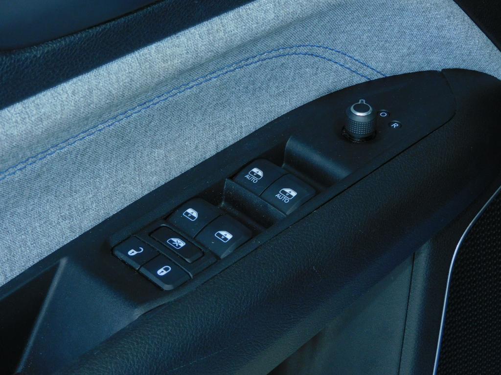 used 2022 Jeep Compass car, priced at $22,987