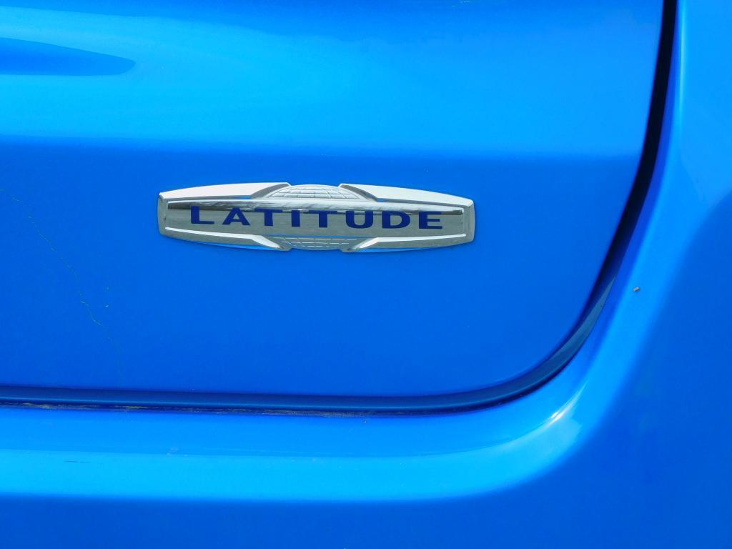 used 2022 Jeep Compass car, priced at $22,987