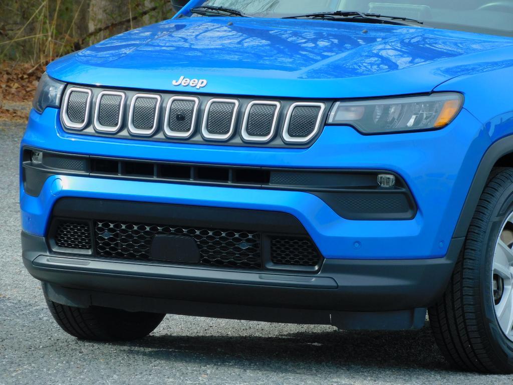 used 2022 Jeep Compass car, priced at $22,987