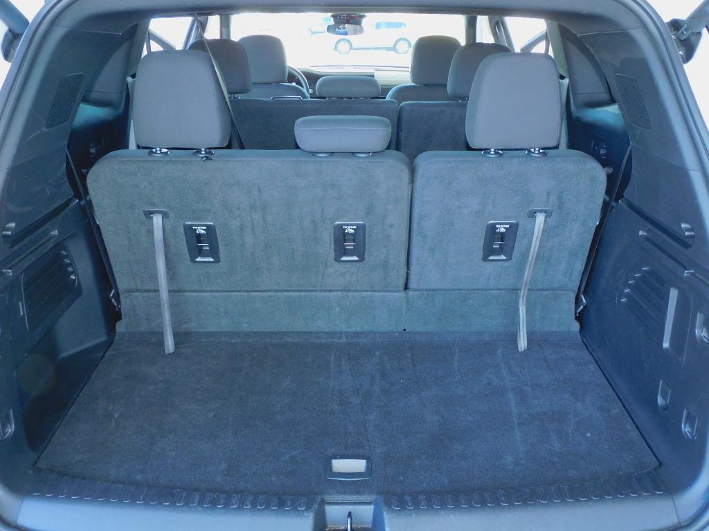 used 2025 GMC Acadia car, priced at $32,987