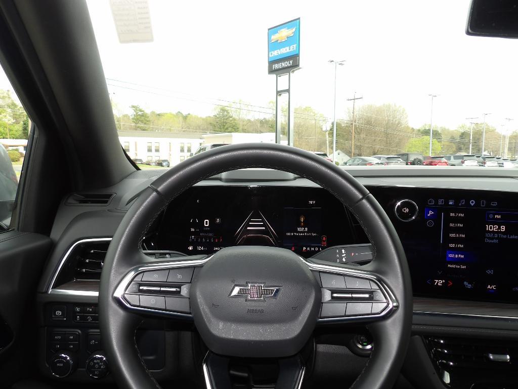 used 2025 Chevrolet Suburban car, priced at $65,987