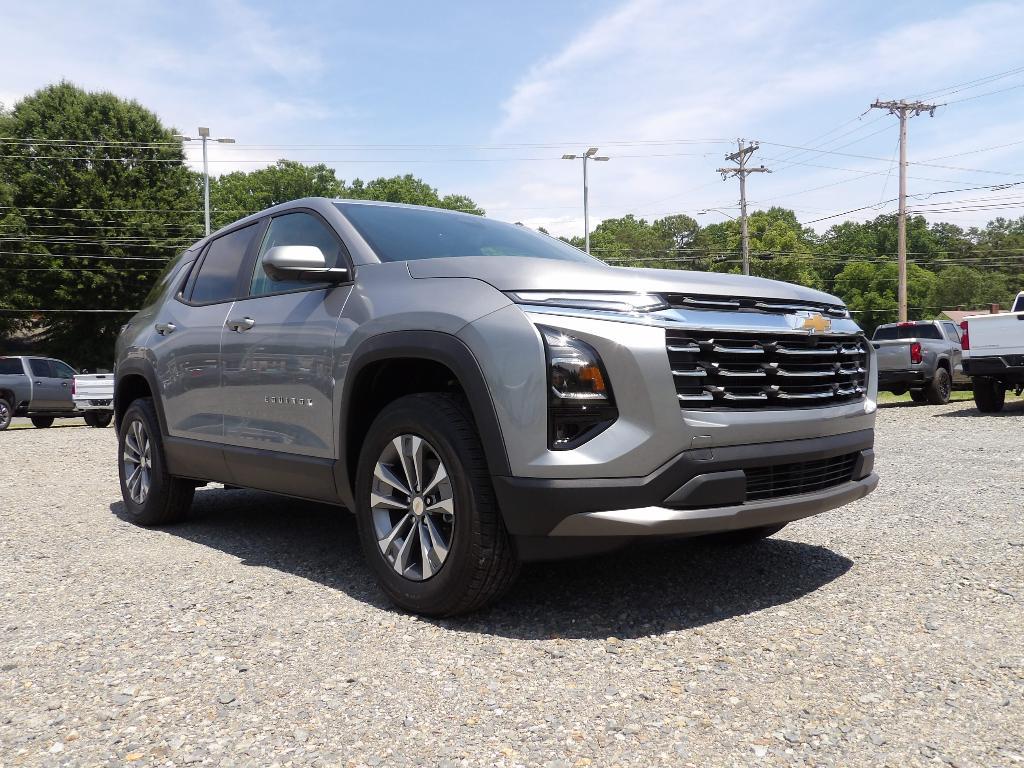 new 2026 Chevrolet Equinox car, priced at $32,129