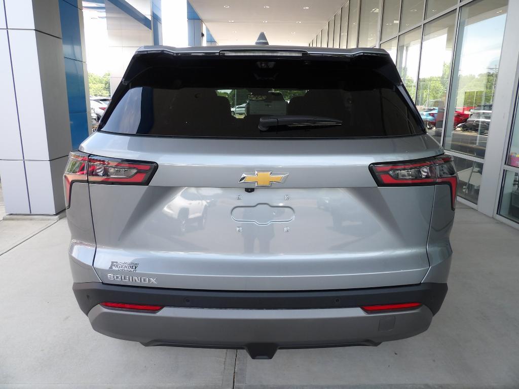new 2026 Chevrolet Equinox car, priced at $32,129