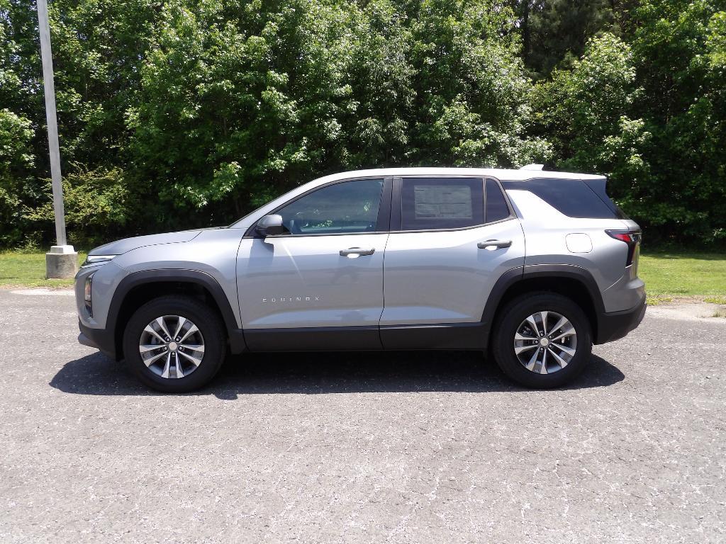 new 2026 Chevrolet Equinox car, priced at $32,129
