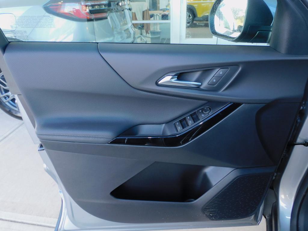 new 2026 Chevrolet Equinox car, priced at $30,987