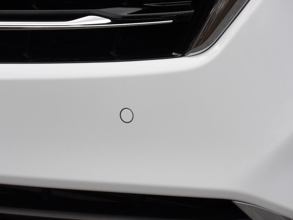 used 2024 Chevrolet Equinox car, priced at $27,887