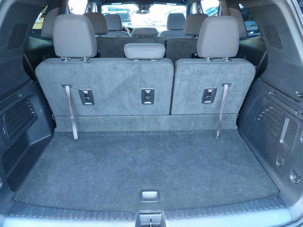 used 2025 GMC Acadia car, priced at $31,987