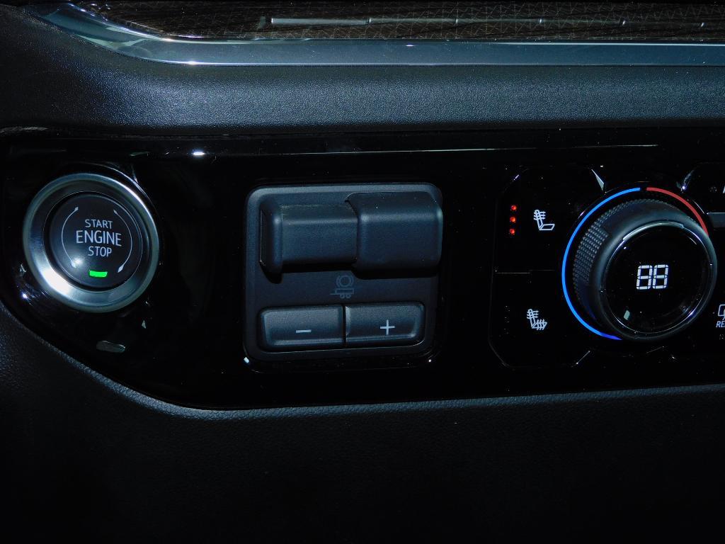 used 2025 Chevrolet Silverado 1500 car, priced at $44,987