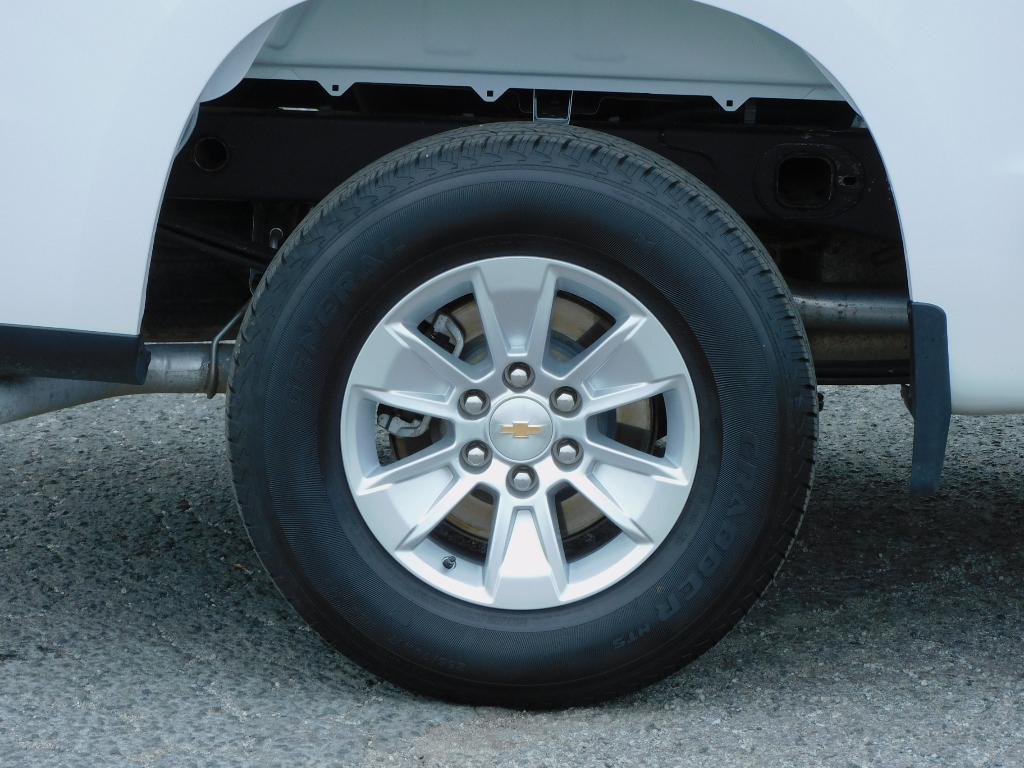 used 2025 Chevrolet Silverado 1500 car, priced at $44,987