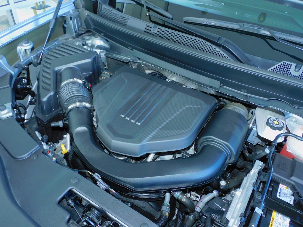 used 2025 GMC Acadia car, priced at $31,987