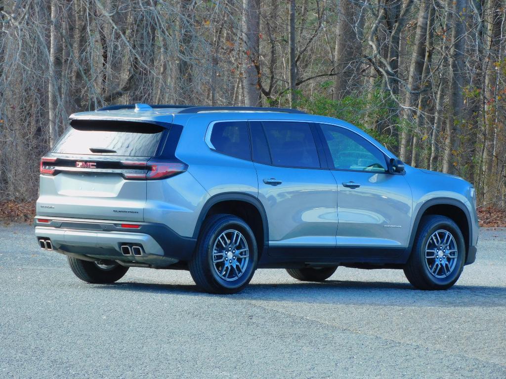 used 2025 GMC Acadia car, priced at $31,987