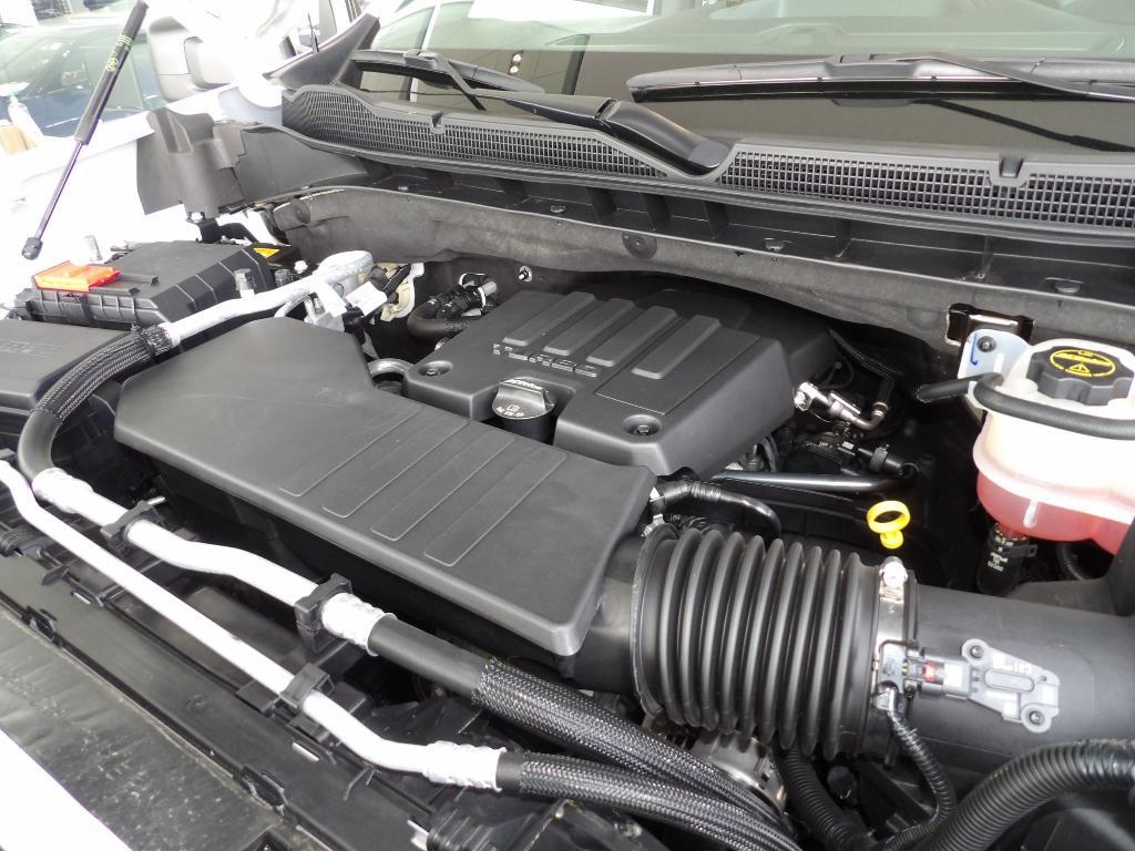 used 2024 Chevrolet Silverado 1500 car, priced at $41,987