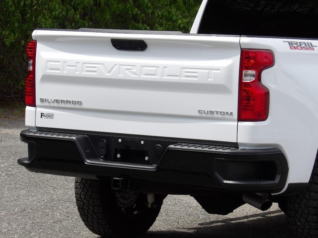 used 2024 Chevrolet Silverado 1500 car, priced at $41,987