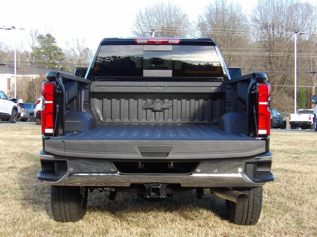 new 2026 Chevrolet Silverado 3500 car, priced at $69,987