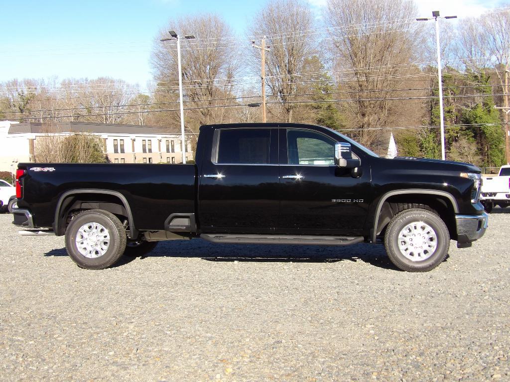 new 2026 Chevrolet Silverado 3500 car, priced at $69,987