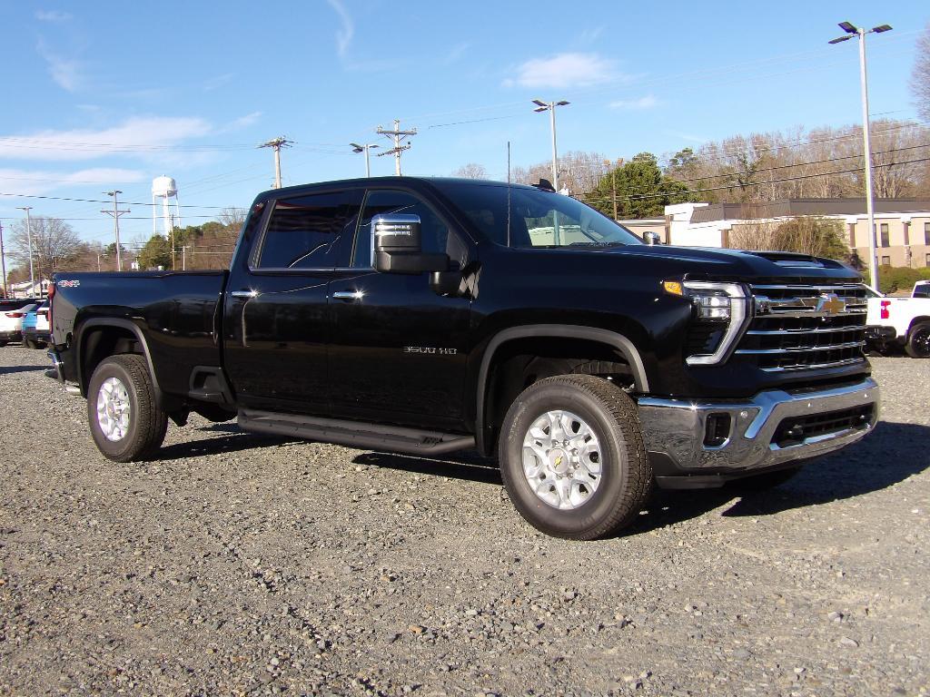 new 2026 Chevrolet Silverado 3500 car, priced at $69,987