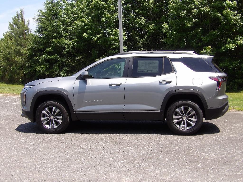new 2026 Chevrolet Equinox car, priced at $34,879