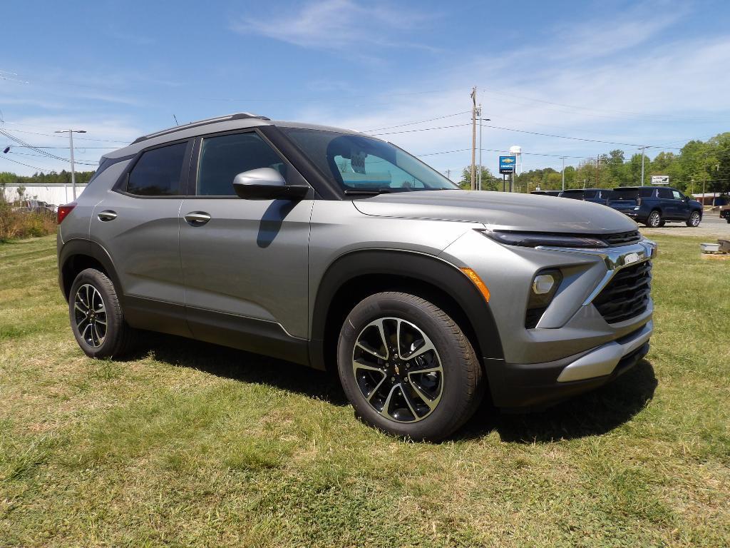 new 2026 Chevrolet TrailBlazer car, priced at $26,690