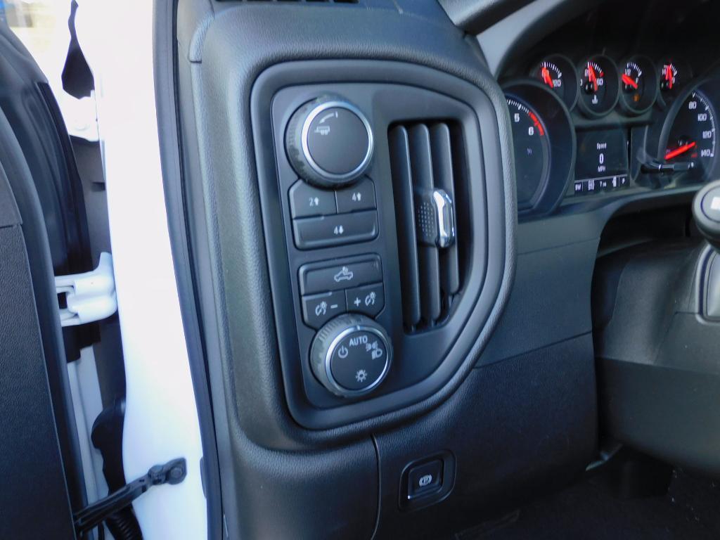 new 2026 Chevrolet Silverado 2500 car