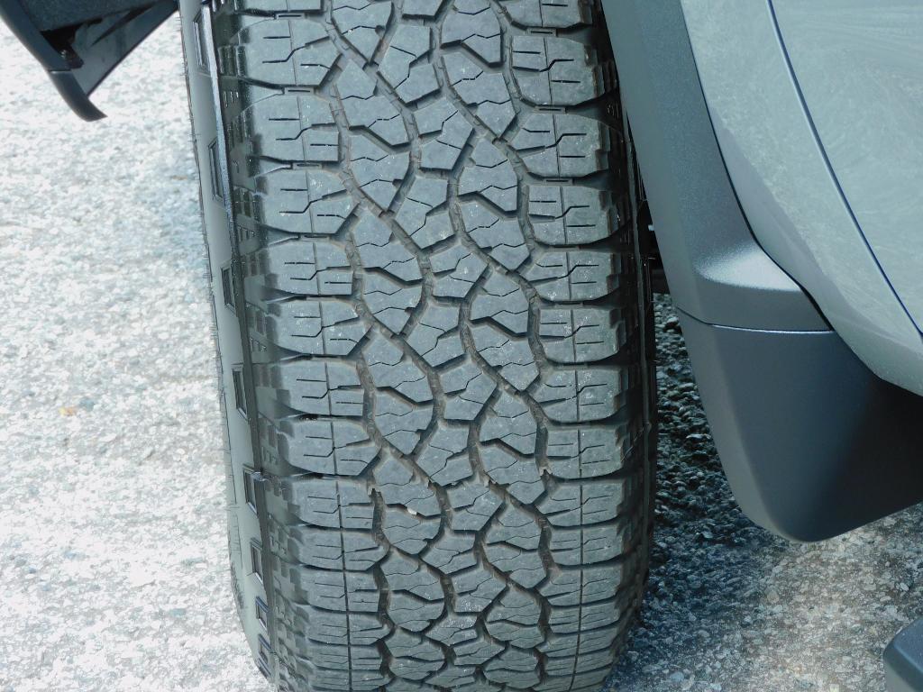 used 2025 Chevrolet Silverado 2500 car, priced at $52,387