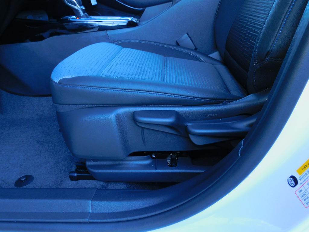 new 2026 Chevrolet Trax car, priced at $25,885