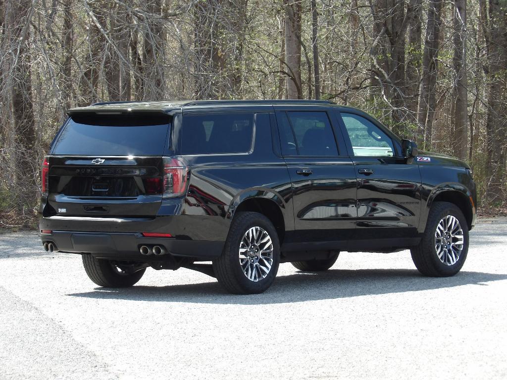 used 2025 Chevrolet Suburban car, priced at $65,987