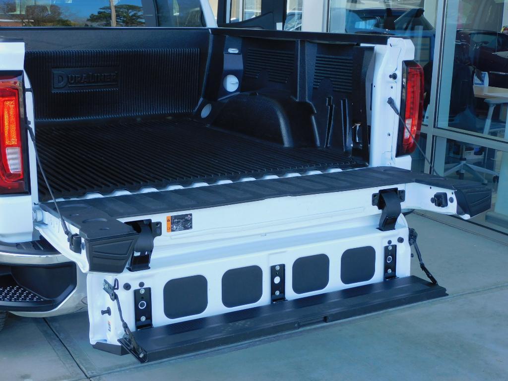 used 2025 GMC Sierra 1500 car, priced at $46,987