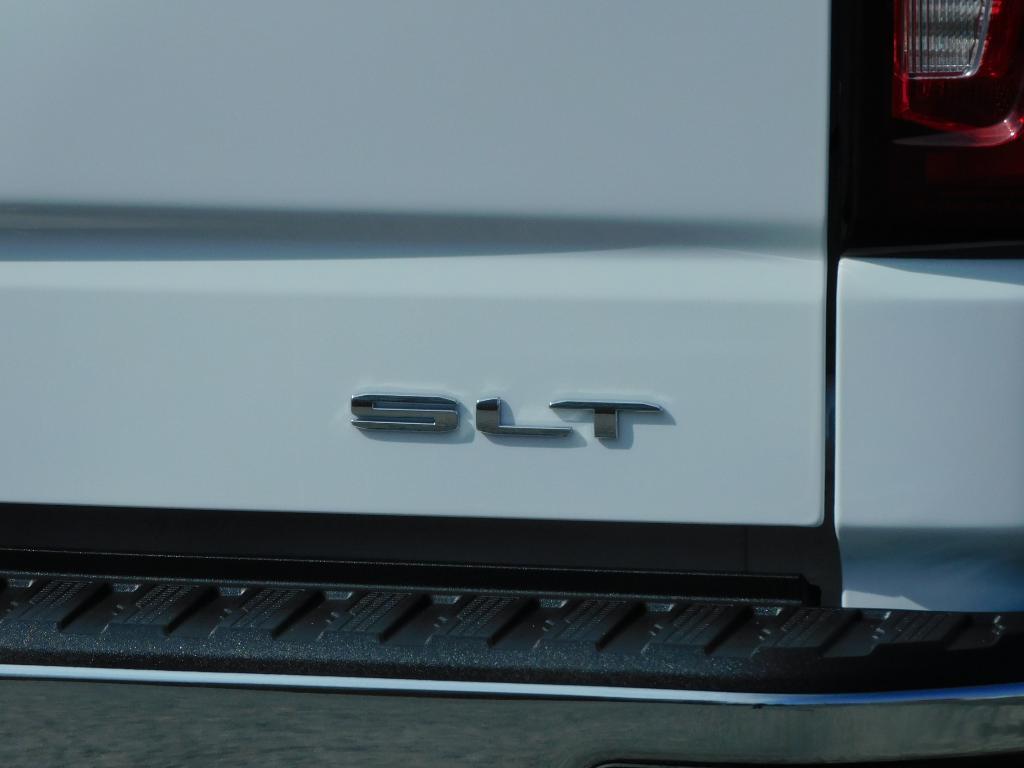 used 2025 GMC Sierra 1500 car, priced at $46,987