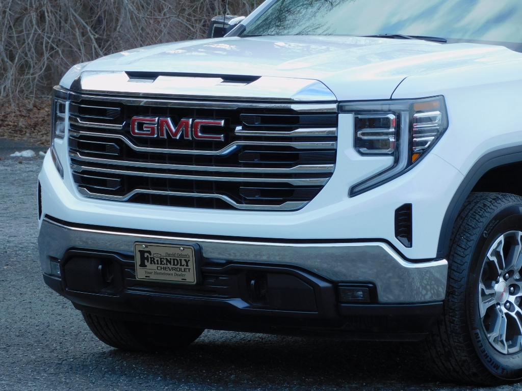 used 2025 GMC Sierra 1500 car, priced at $46,987