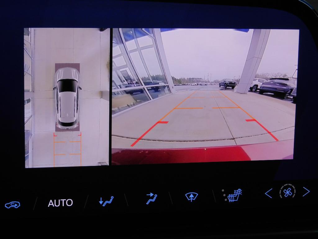 used 2024 Chevrolet Equinox EV car, priced at $25,987