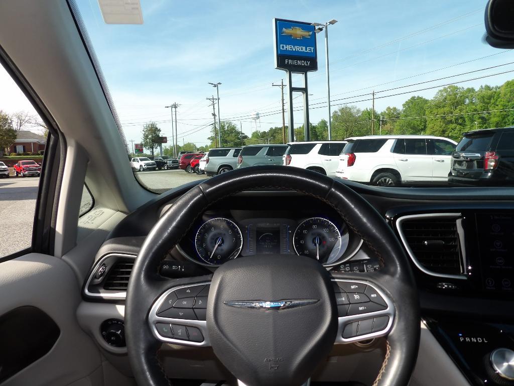 used 2020 Chrysler Pacifica car, priced at $17,987
