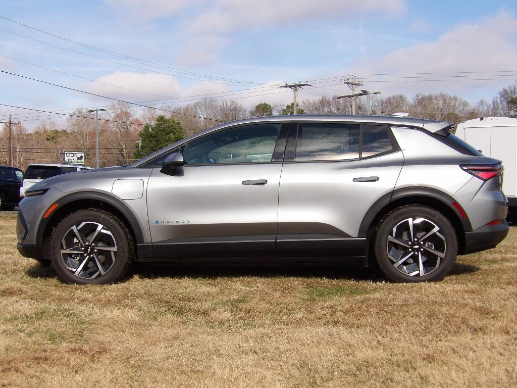 new 2026 Chevrolet Equinox EV car