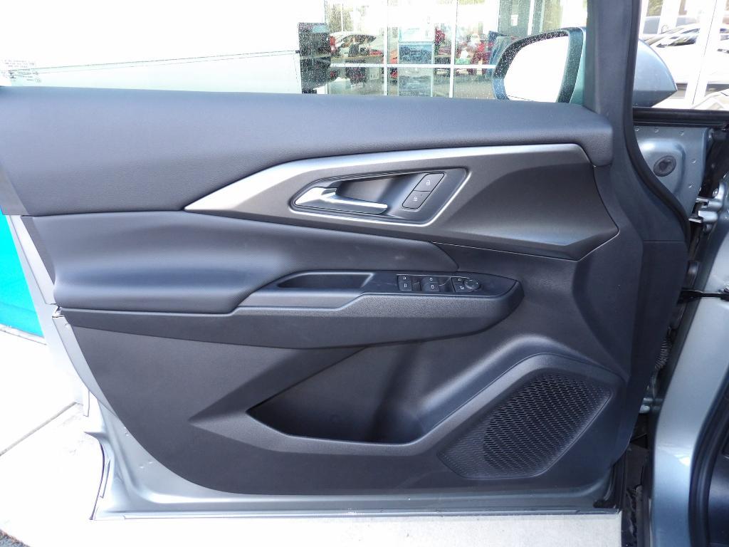 new 2026 Chevrolet Equinox EV car