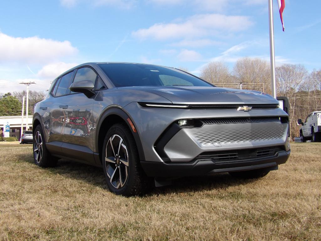 new 2026 Chevrolet Equinox EV car
