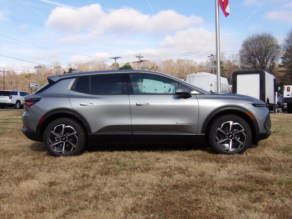 new 2026 Chevrolet Equinox EV car