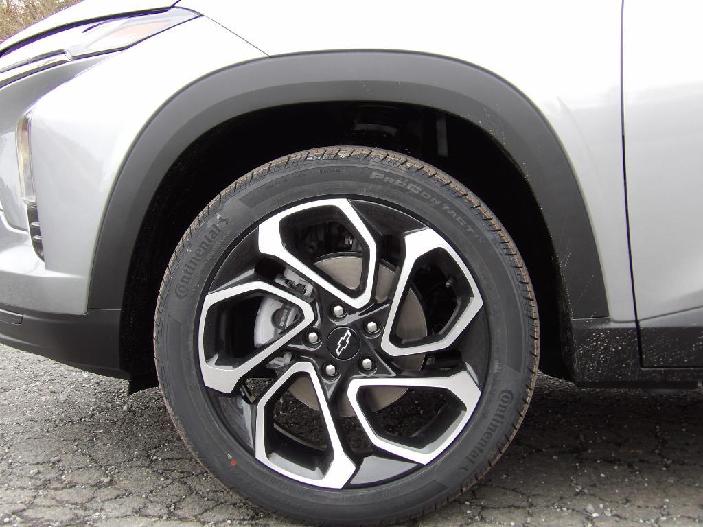 new 2026 Chevrolet Trax car, priced at $27,990