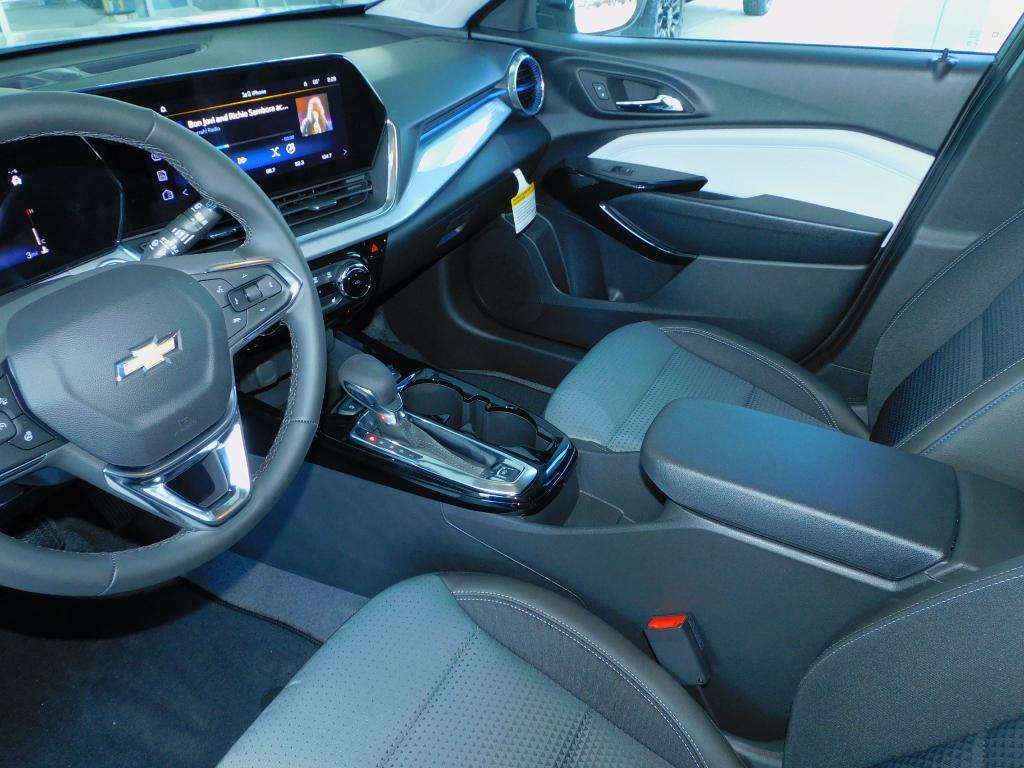 new 2026 Chevrolet Trax car, priced at $25,885