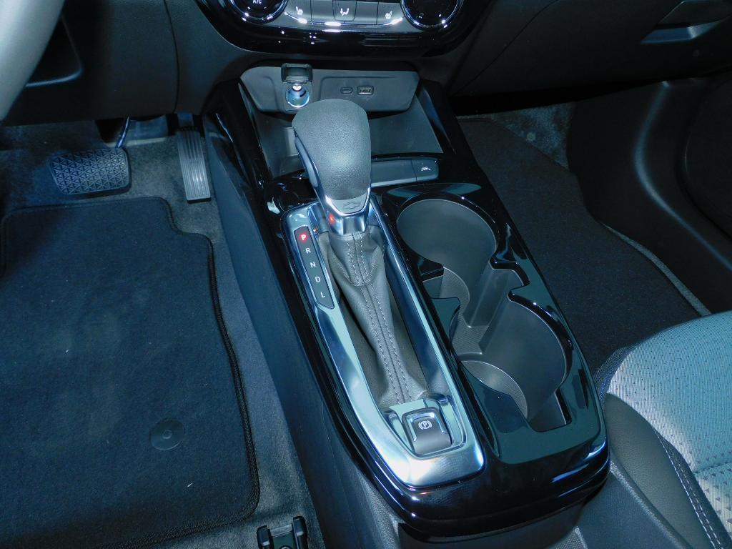 new 2026 Chevrolet Trax car, priced at $25,885