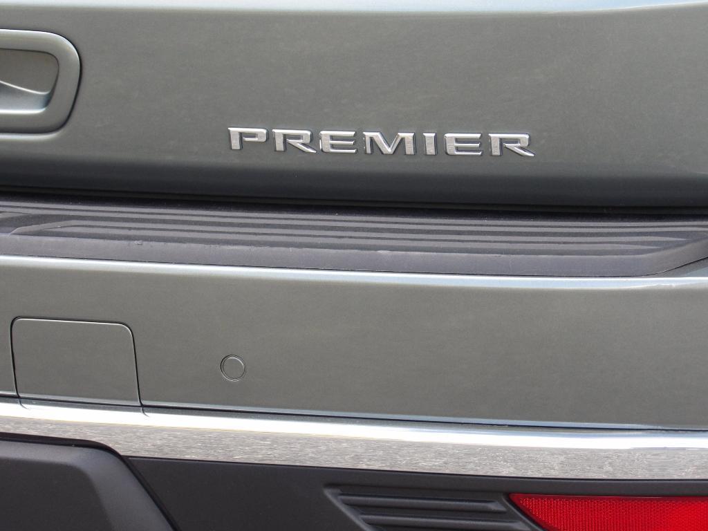 used 2024 Chevrolet Tahoe car, priced at $45,987