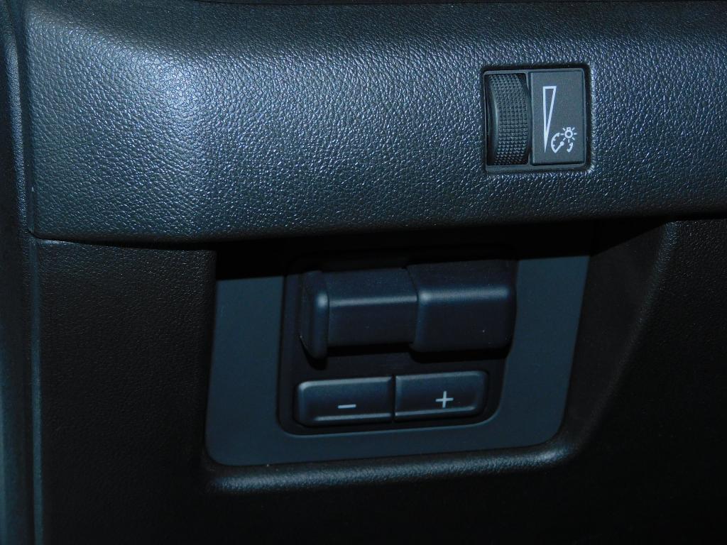 used 2024 Chevrolet Colorado car, priced at $30,987