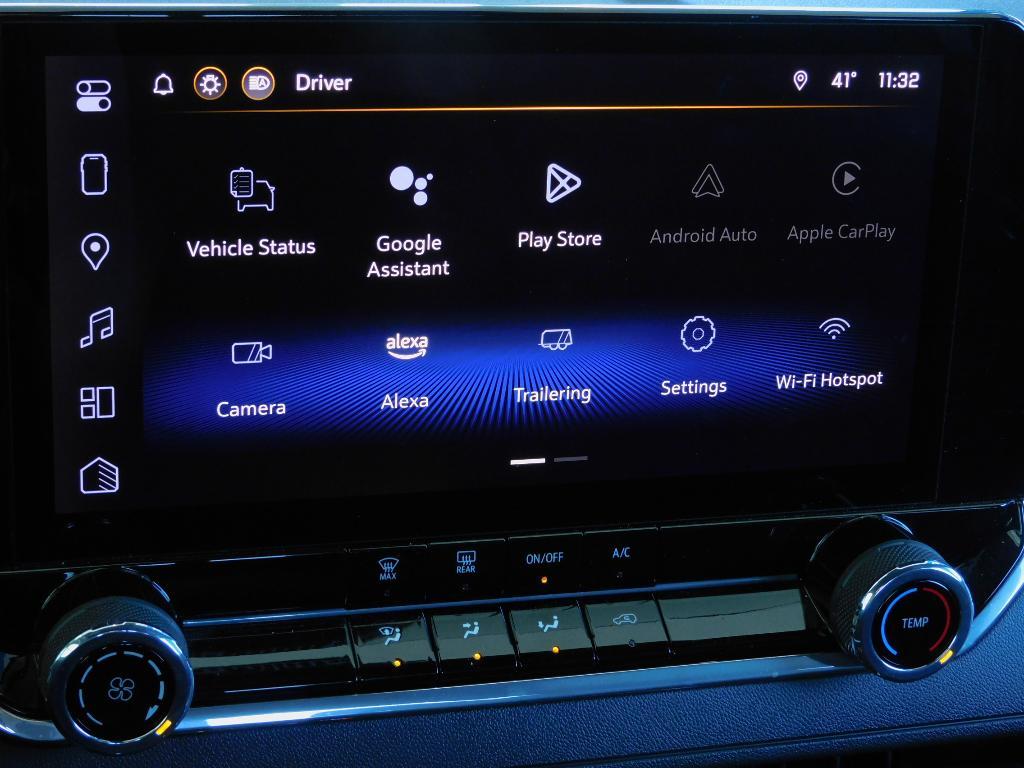 used 2024 Chevrolet Colorado car, priced at $30,987