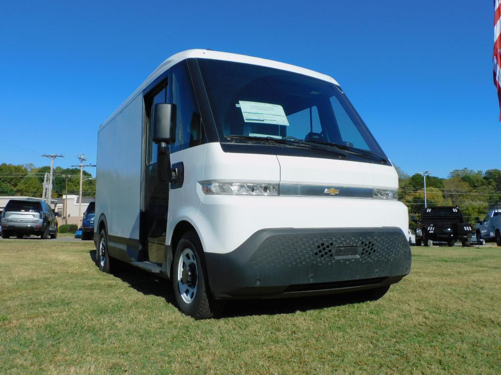 new 2025 Chevrolet BrightDrop 400 car, priced at $44,987