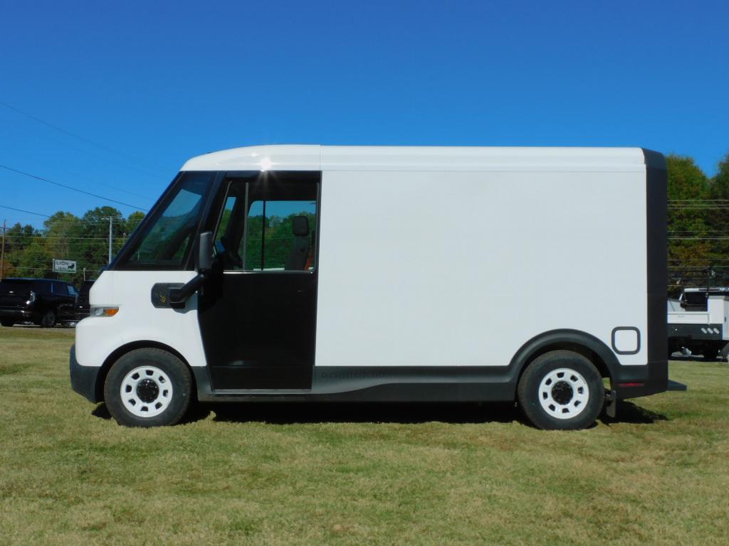 new 2025 Chevrolet BrightDrop 400 car, priced at $44,987