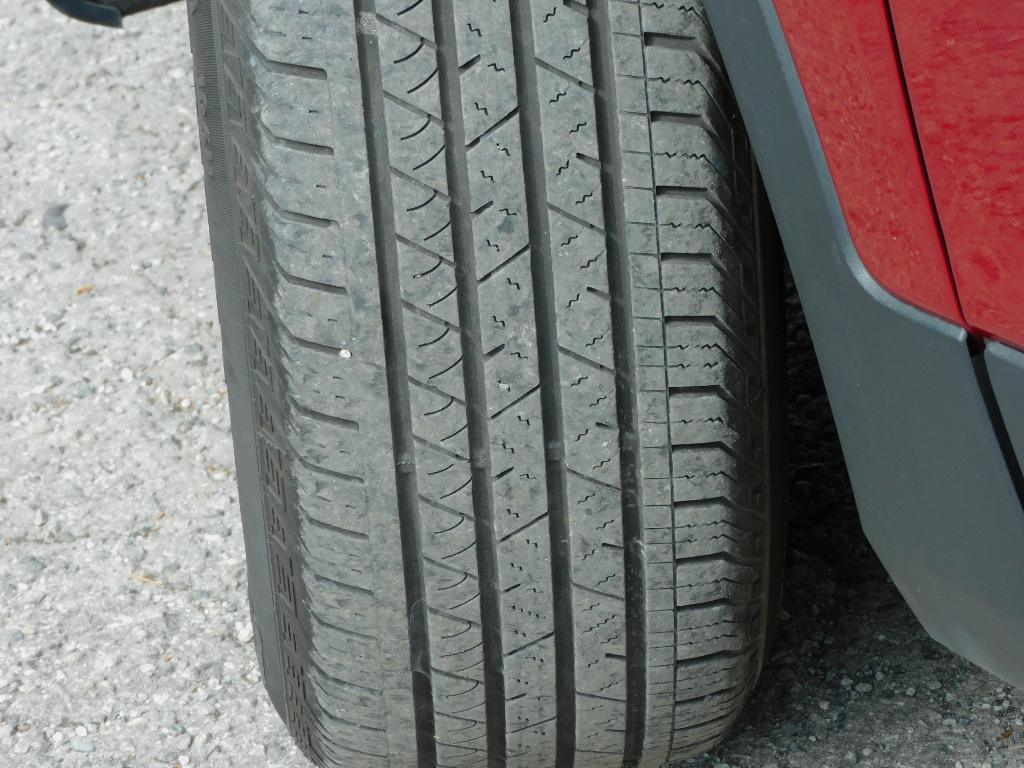 used 2024 Chevrolet Blazer car, priced at $28,987