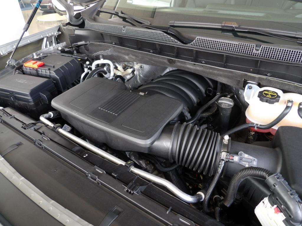 used 2025 Chevrolet Suburban car, priced at $65,987