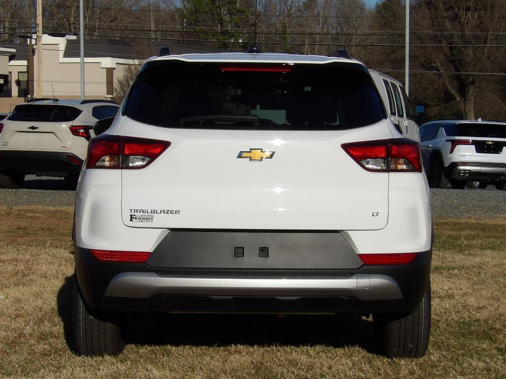 new 2026 Chevrolet TrailBlazer car, priced at $26,590
